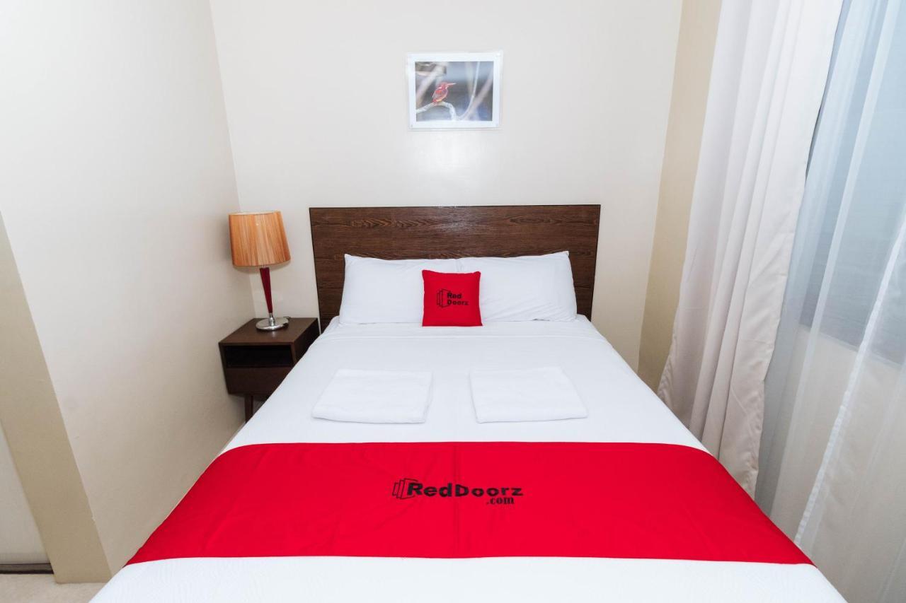 Reddoorz Near Osmena Highway 1 Hotel San Pedro Makati Exterior foto